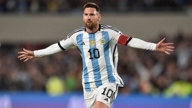 Lionel Messi Lionel Messi