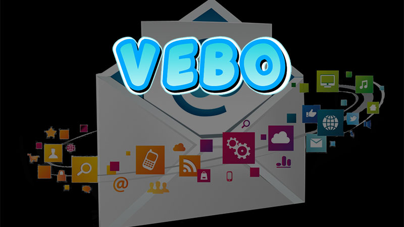 Qua website chính thức Qua website chính thức
