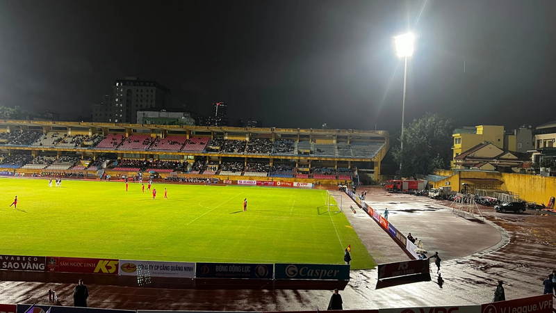 Sân bóng đá Hà Nội: Nơi ghi dấu ấn của những ước mơ và niềm đam mê